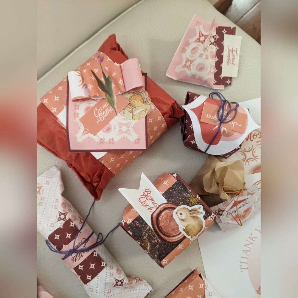 Hand Wrapping Add On - Picture 9 of 13